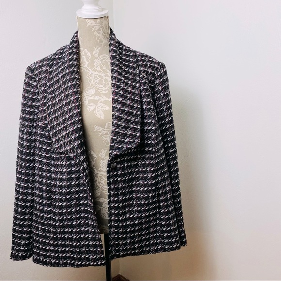 Women Coldwater Creek. Jacket. Black/White/Burgundy. Sz 20/22. - Picture 11 of 15